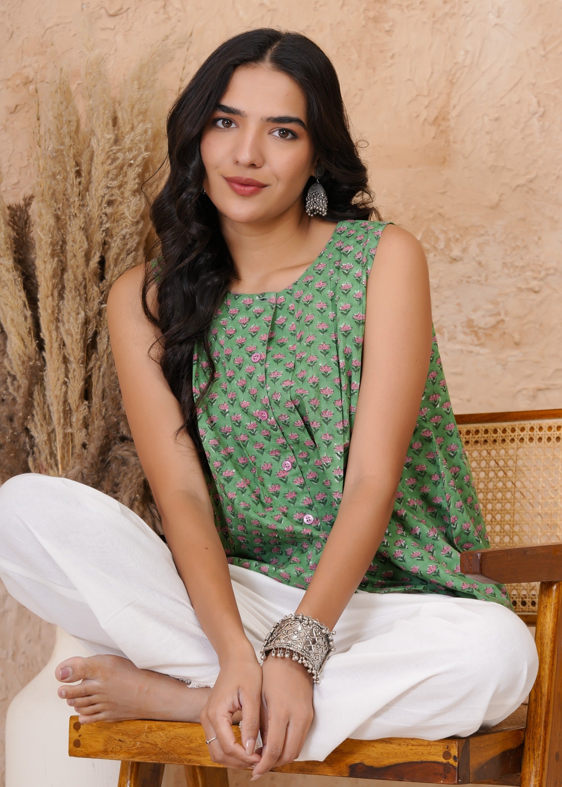 Olive Bud Summer Sleeveless Top